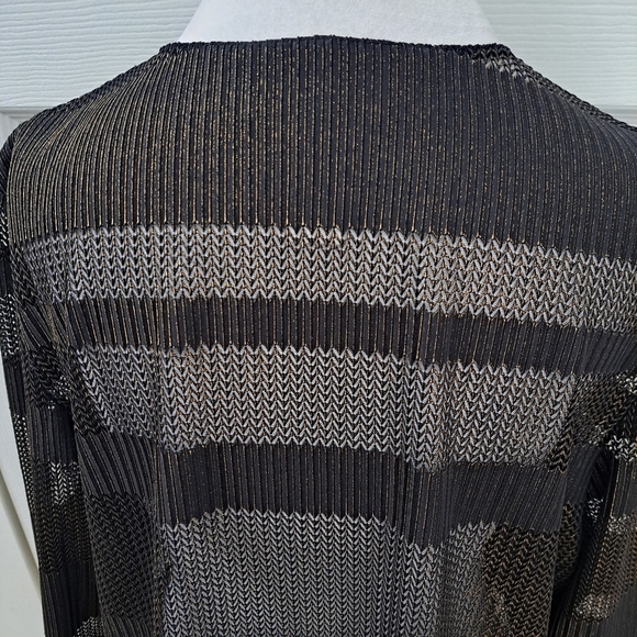 Alex Evenings Black & Gold  Metallic Sleeveless Top & Jacket   Size XL - Picture 5 of 13